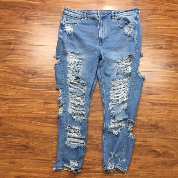 American Eagle Outfitters Denim - American Eagle High Waist Distressed Mom Jean 18